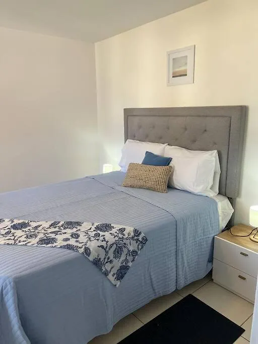 Apartment Romantic Place Savaneta Near Several Beaches
