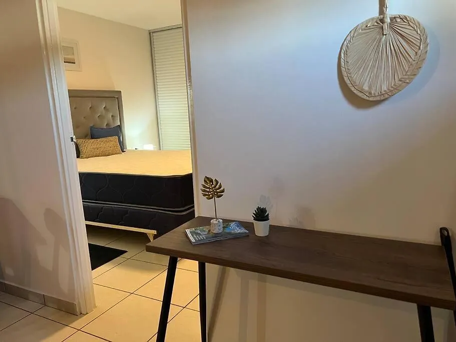 Romantic Place Savaneta Near Several Beaches Apartment